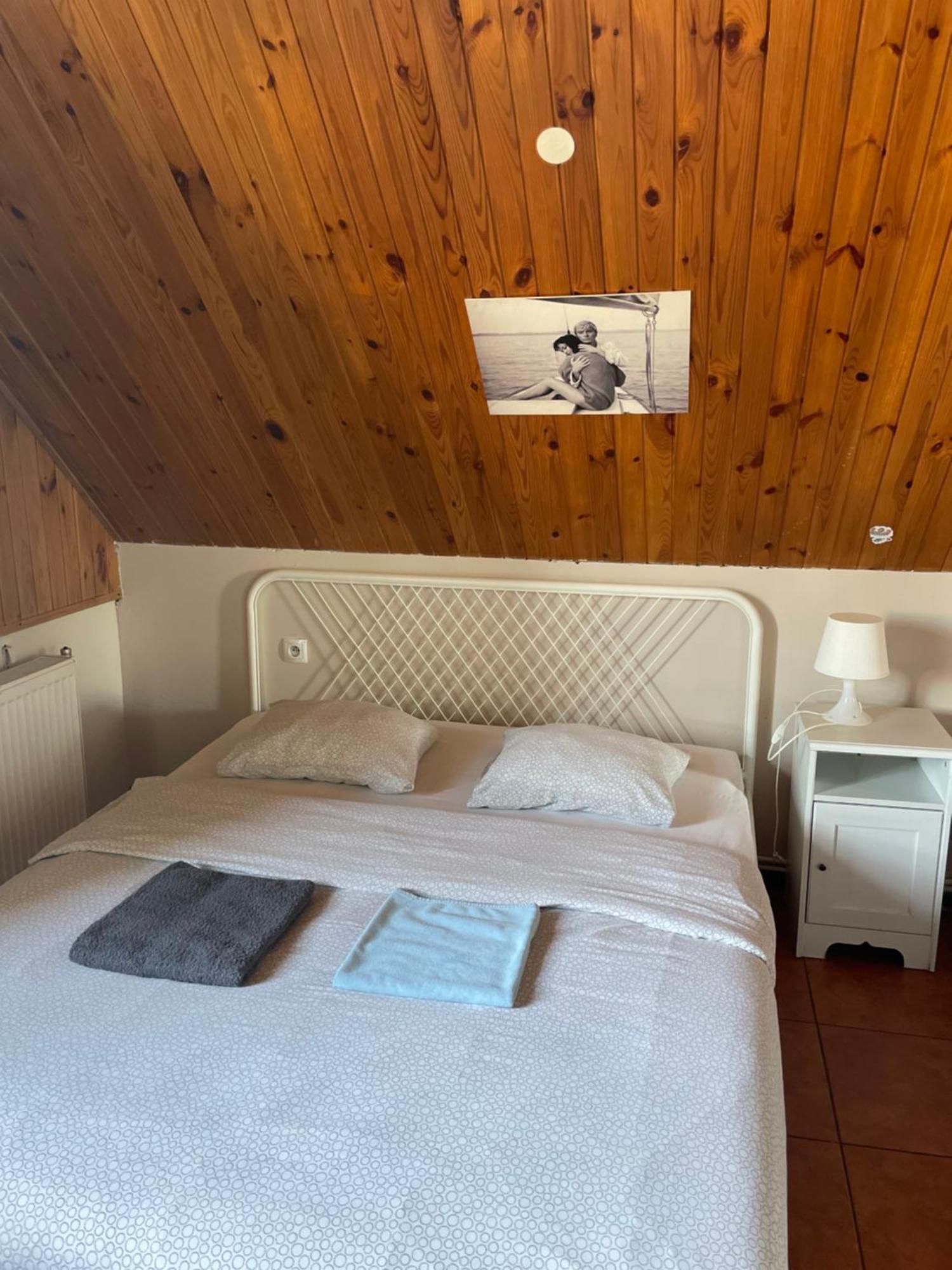 Kolysanka Private Rooms In Old Town Poznan Exterior photo